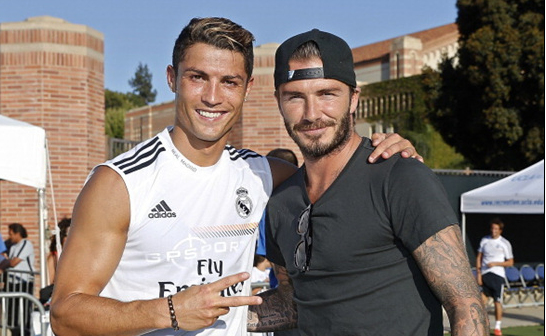 寒冰射手！萨格斯半场9中0仅得2分，邓罗7中1