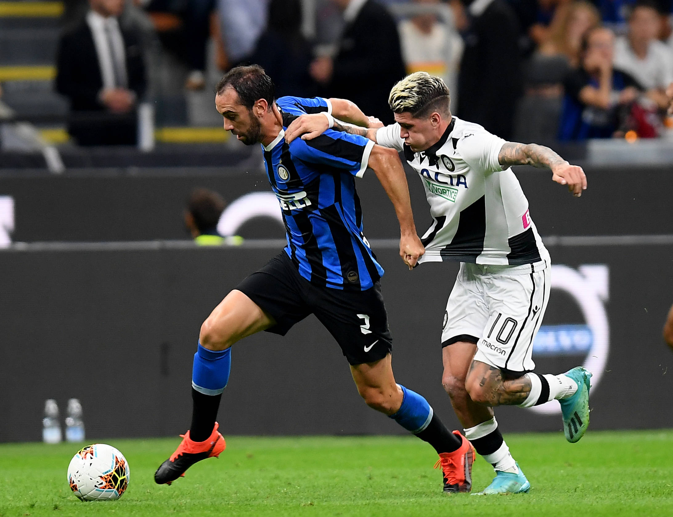 巴萨生死战来袭，法兰克福隐藏致命危机！