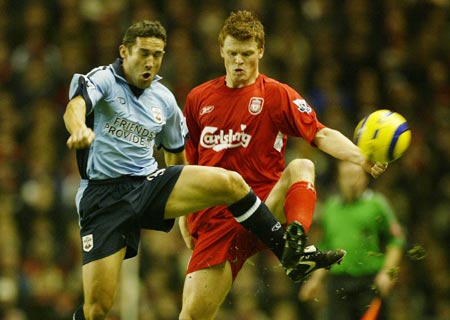 塞内加尔主帅：帕普-萨尔被撞了一下不太舒服，但不是大问题