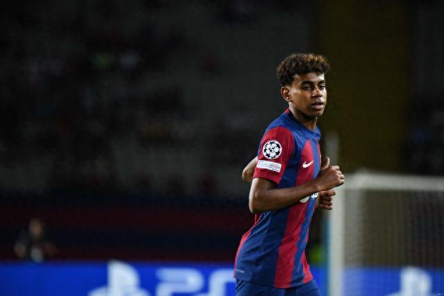 周定洋：亚冠精英赛首个客场积分，为流汗拼搏的小伙子们自豪