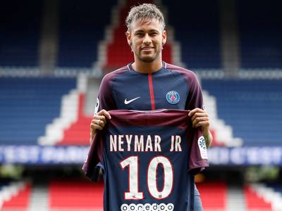 24胜1负！雷霆追平73胜勇士2015-16赛季开局战绩