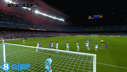 篮球篮网外援突然爆发，全场砍下35分