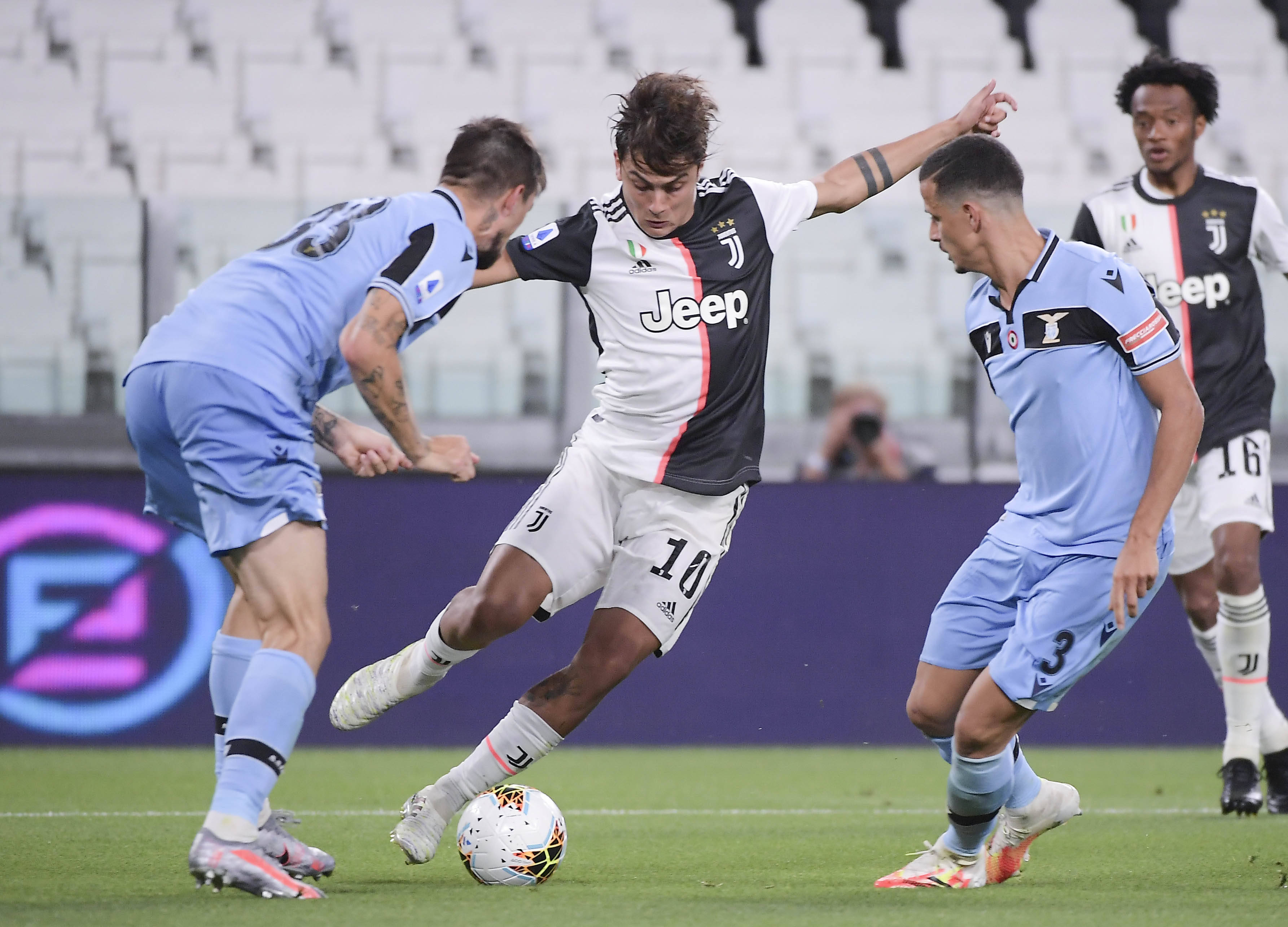 比之前延迟7天，国际足联同意12月15日前放行非洲杯参赛球员