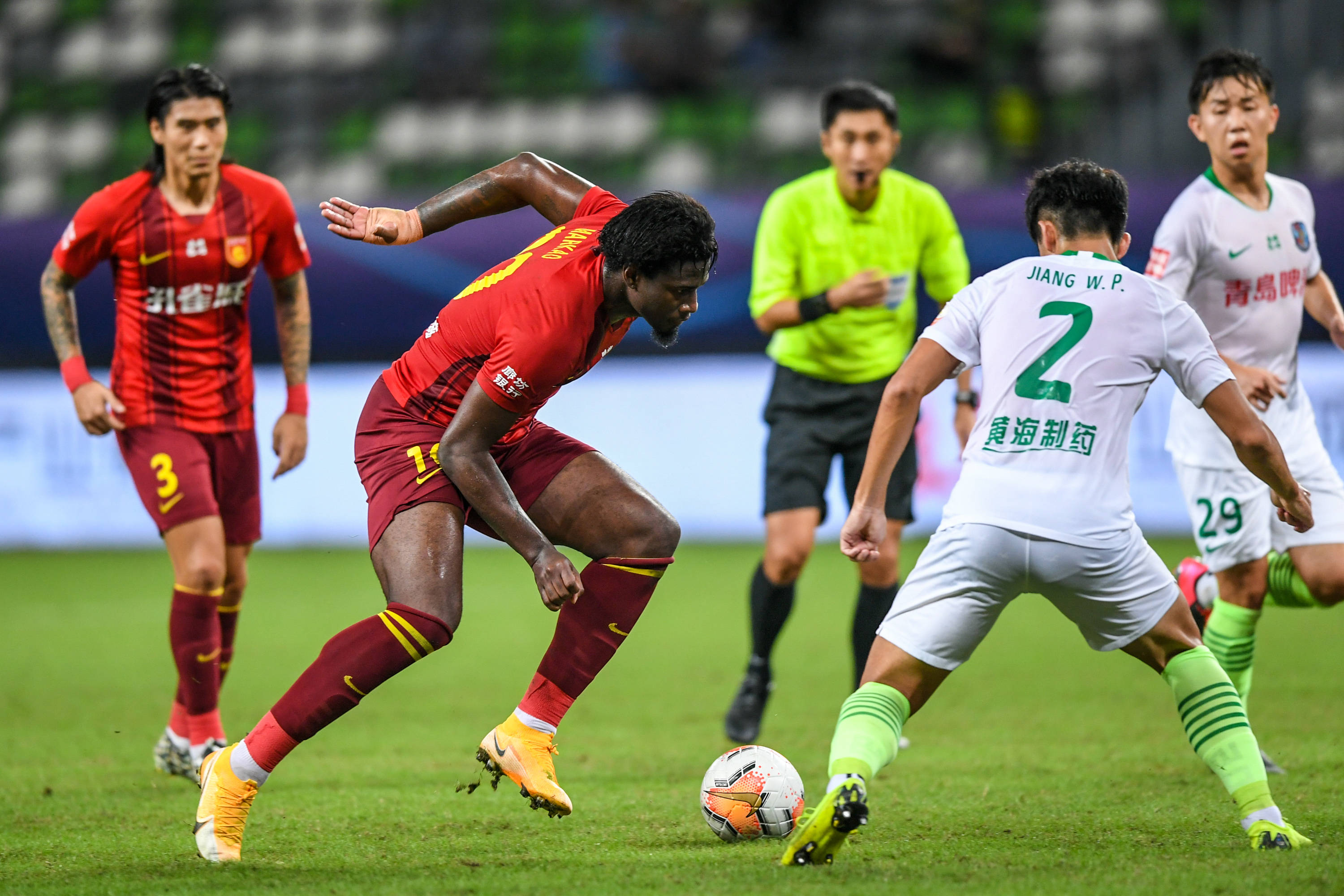 图片报：基米希在加练角球，本赛季他利用角球已送出四次助攻