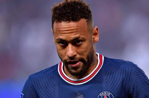 姆巴佩闪电破门率巴黎获胜