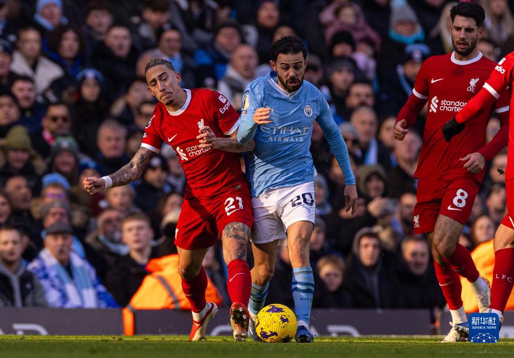 TA：斯通斯今夏不会离开曼城，胡桑诺夫计划留队