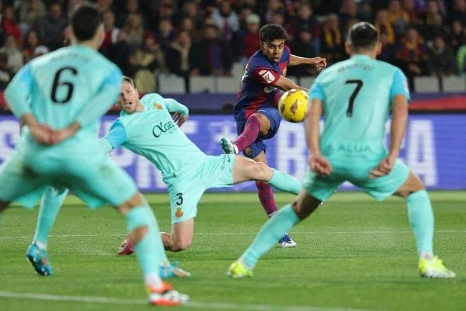 斯帅：为什么换下伊尔迪兹？我换上的是转会费5000万的奥蓬达