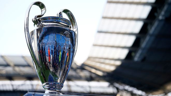 诸多方面的 诸多方面的